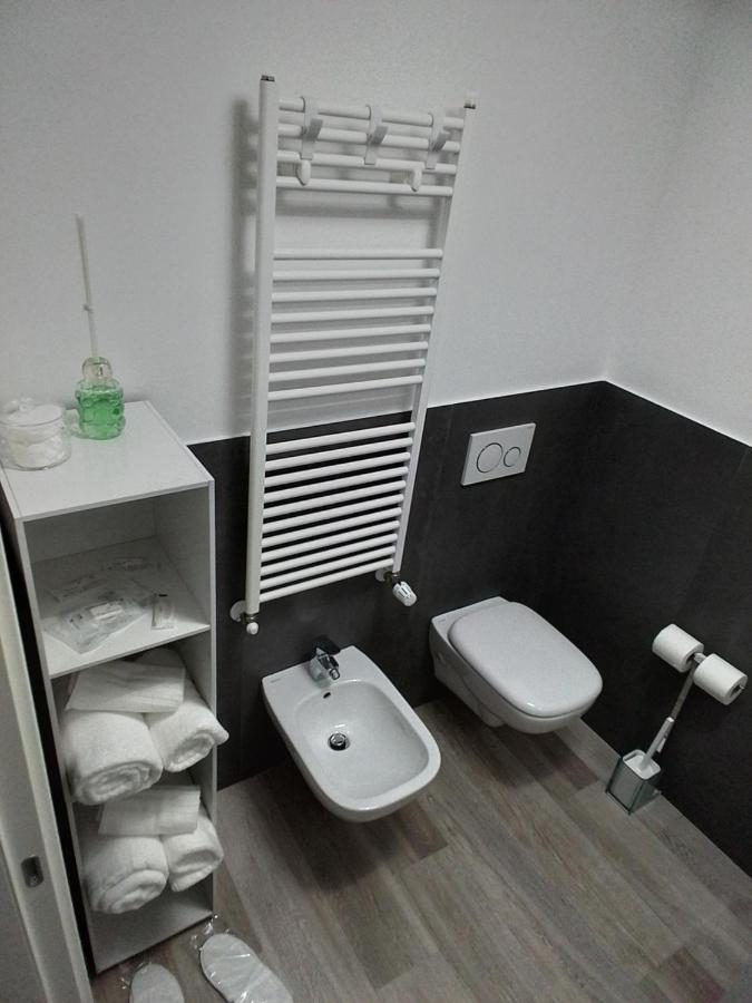 Home Sweet Home Болонья Экстерьер фото